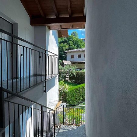 La Spiaggia Apartment Белладжо Экстерьер фото